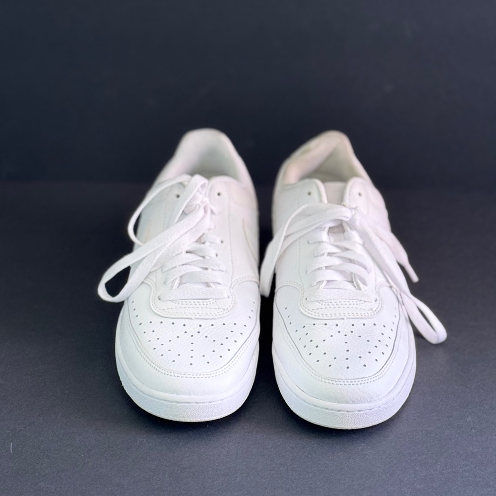 Classic Princess Reeboks 7.5